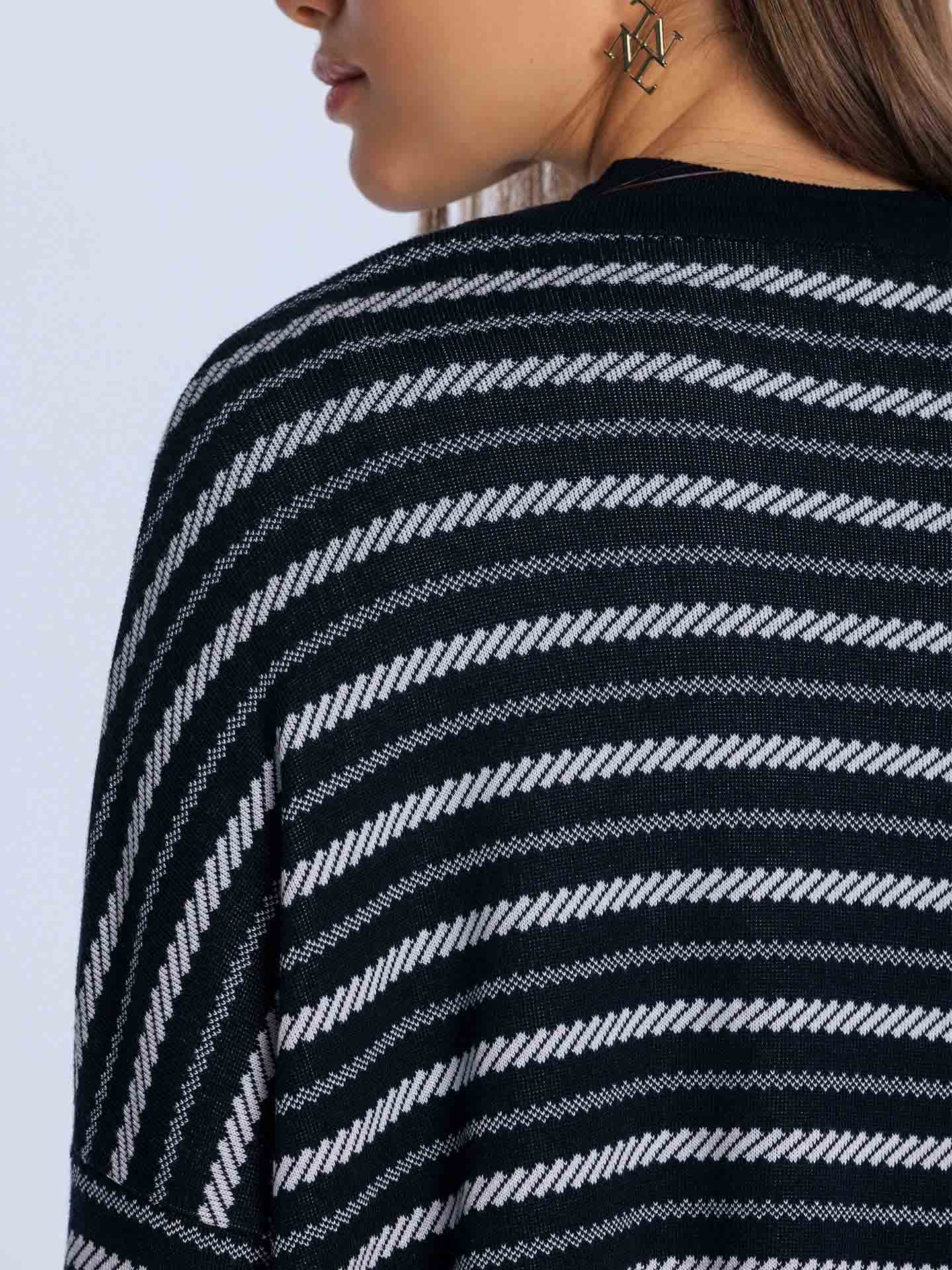 Cardigan Oversized às Riscas