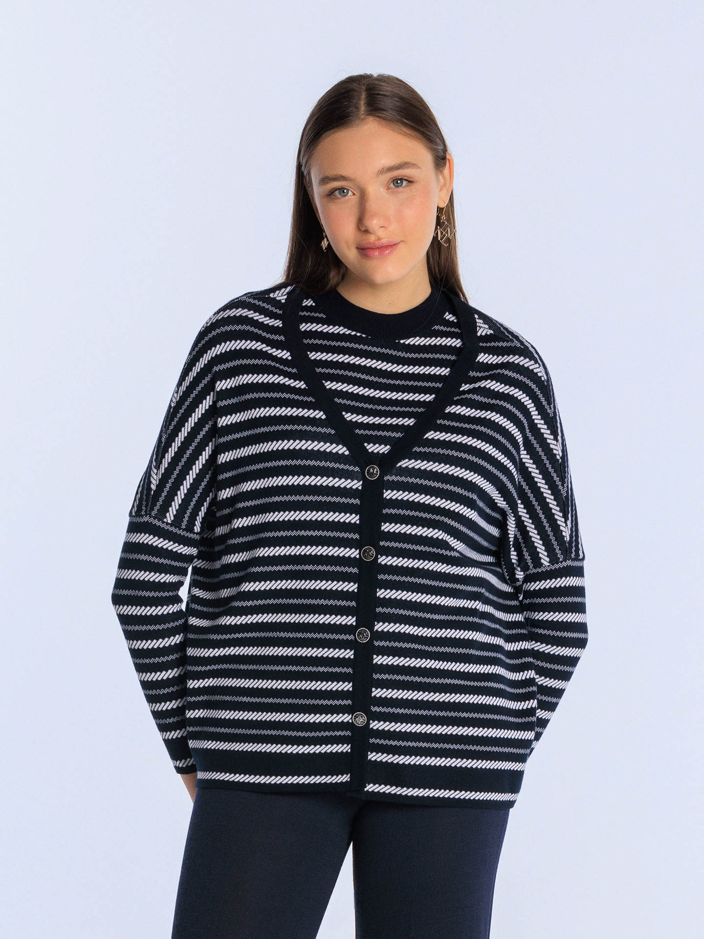 Cardigan Oversized às Riscas