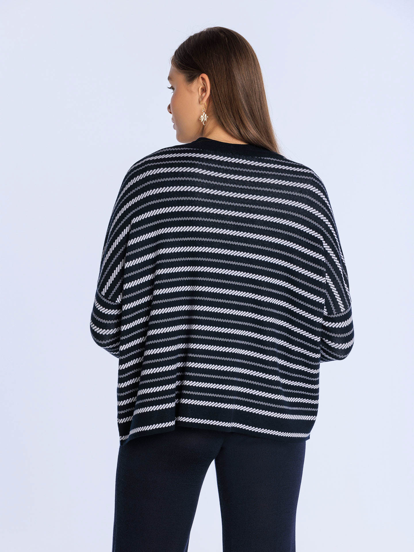 Cardigan Oversized às Riscas