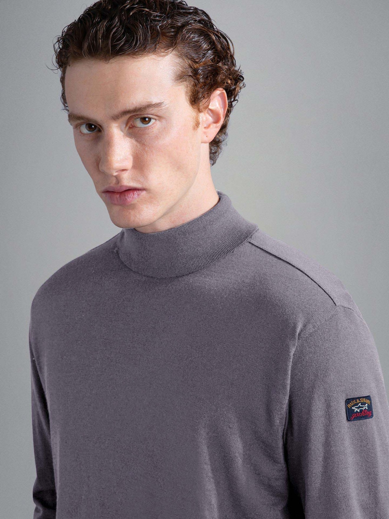 Camisola Gola Alta em L�