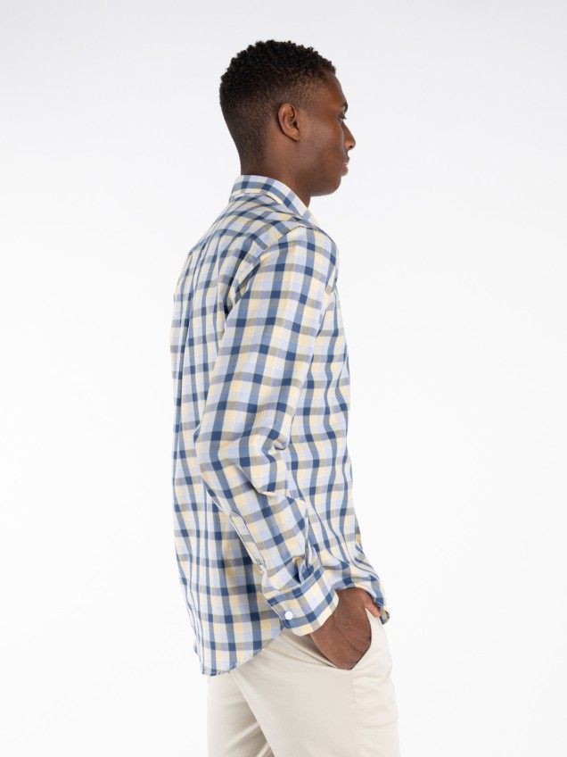 Camisa aos Quadrados