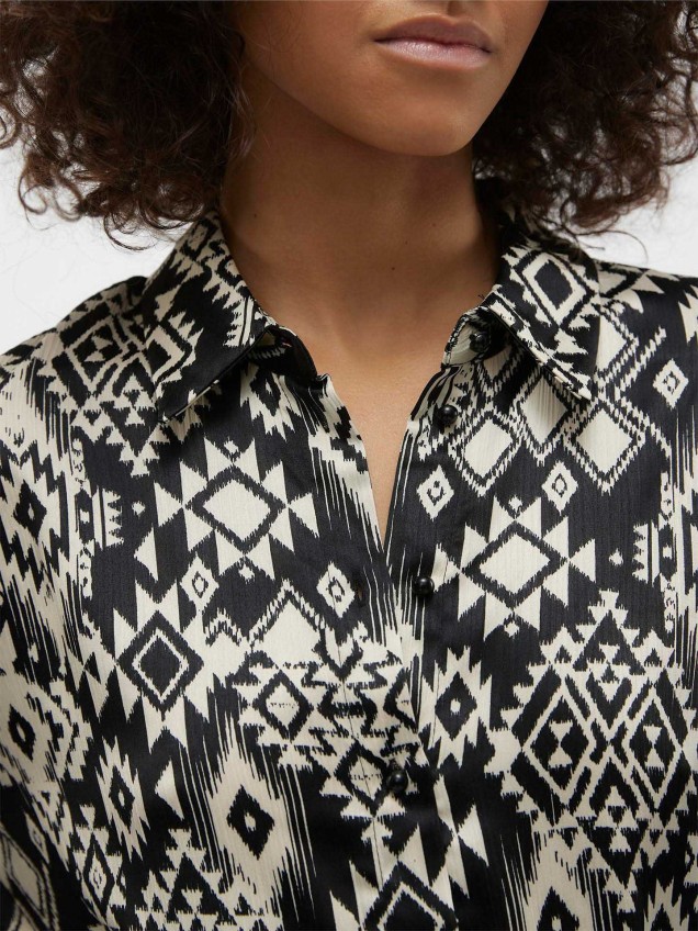 Camisa com Padrão