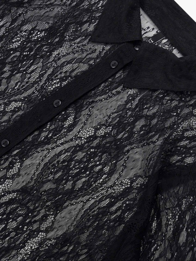 Camisa em Renda