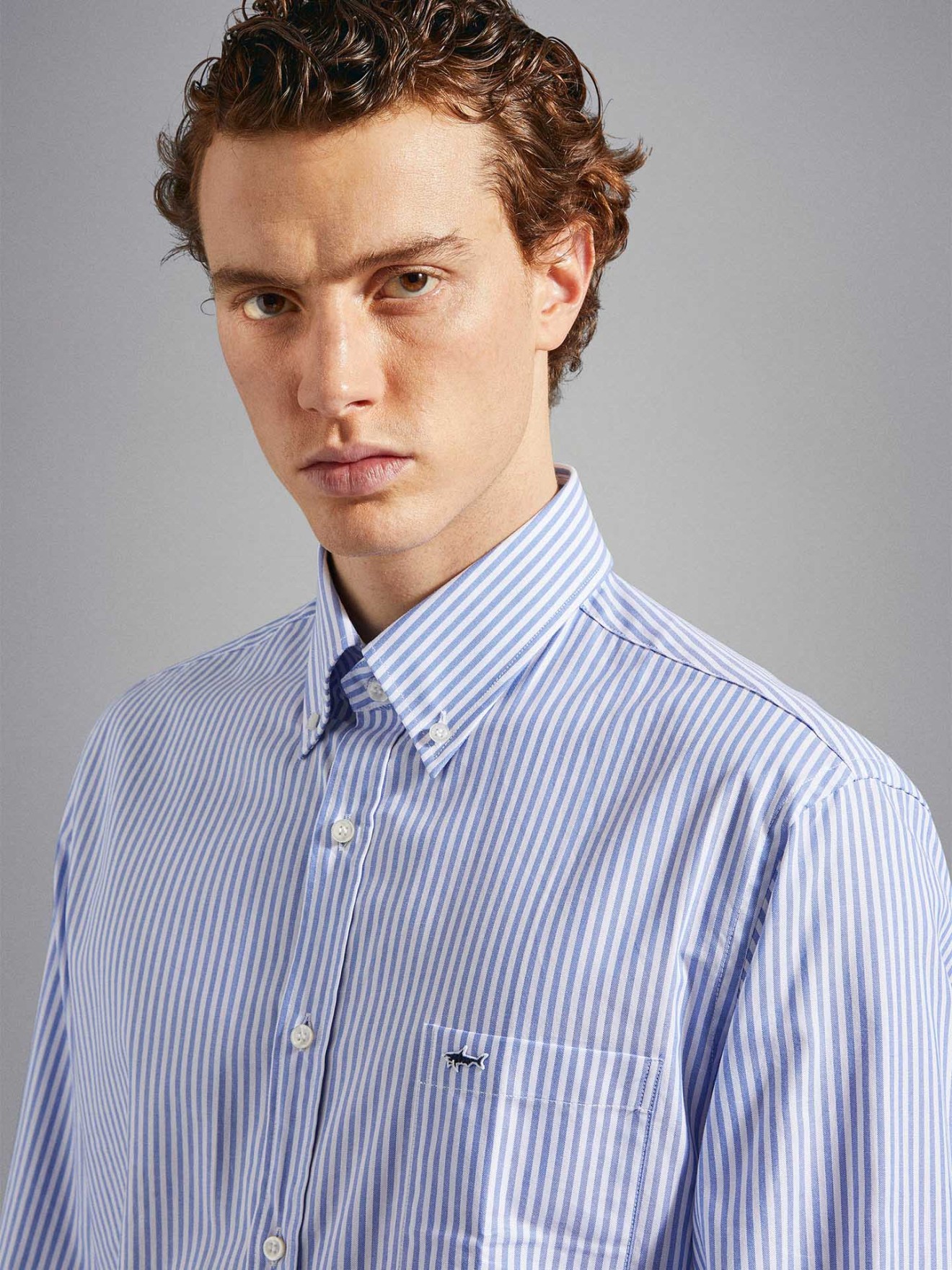 Camisa às Riscas