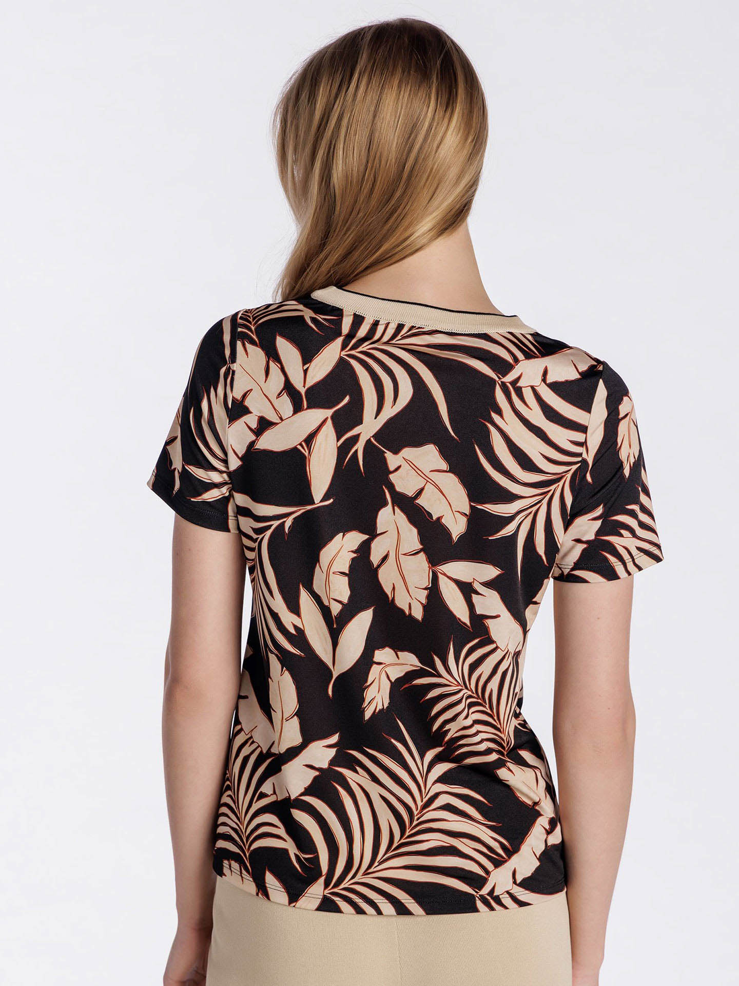T-Shirt com Padrão