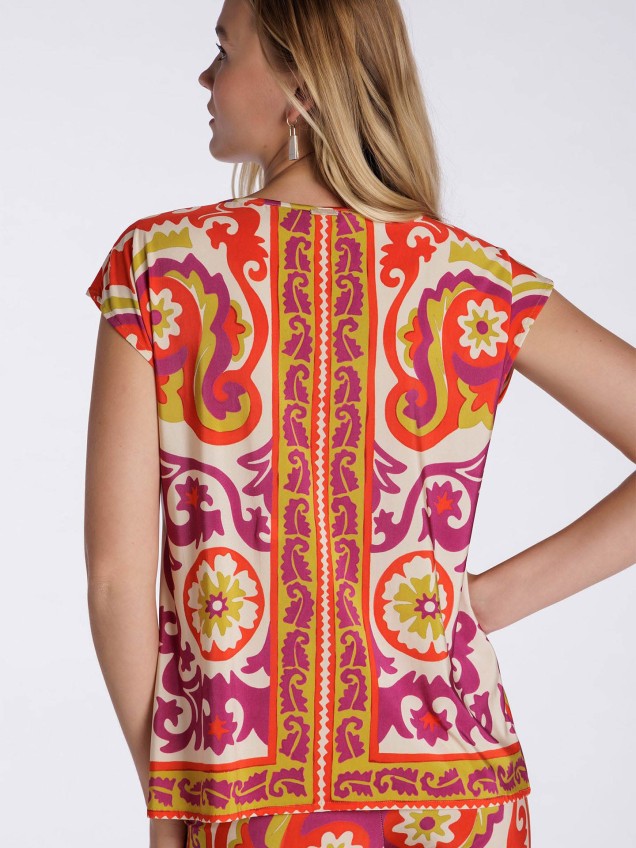 Blusa com Padrão