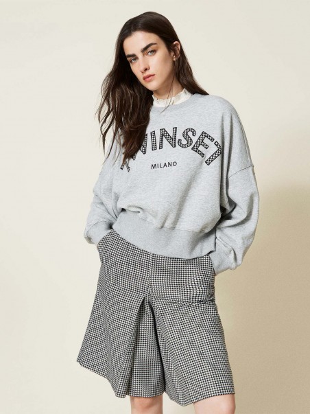 Sweatshirt Bordada