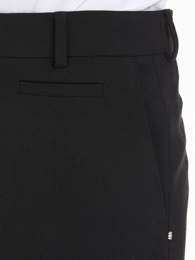 Calças Slim Fit