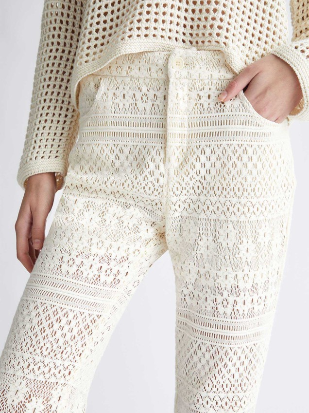 Calças em Tricot