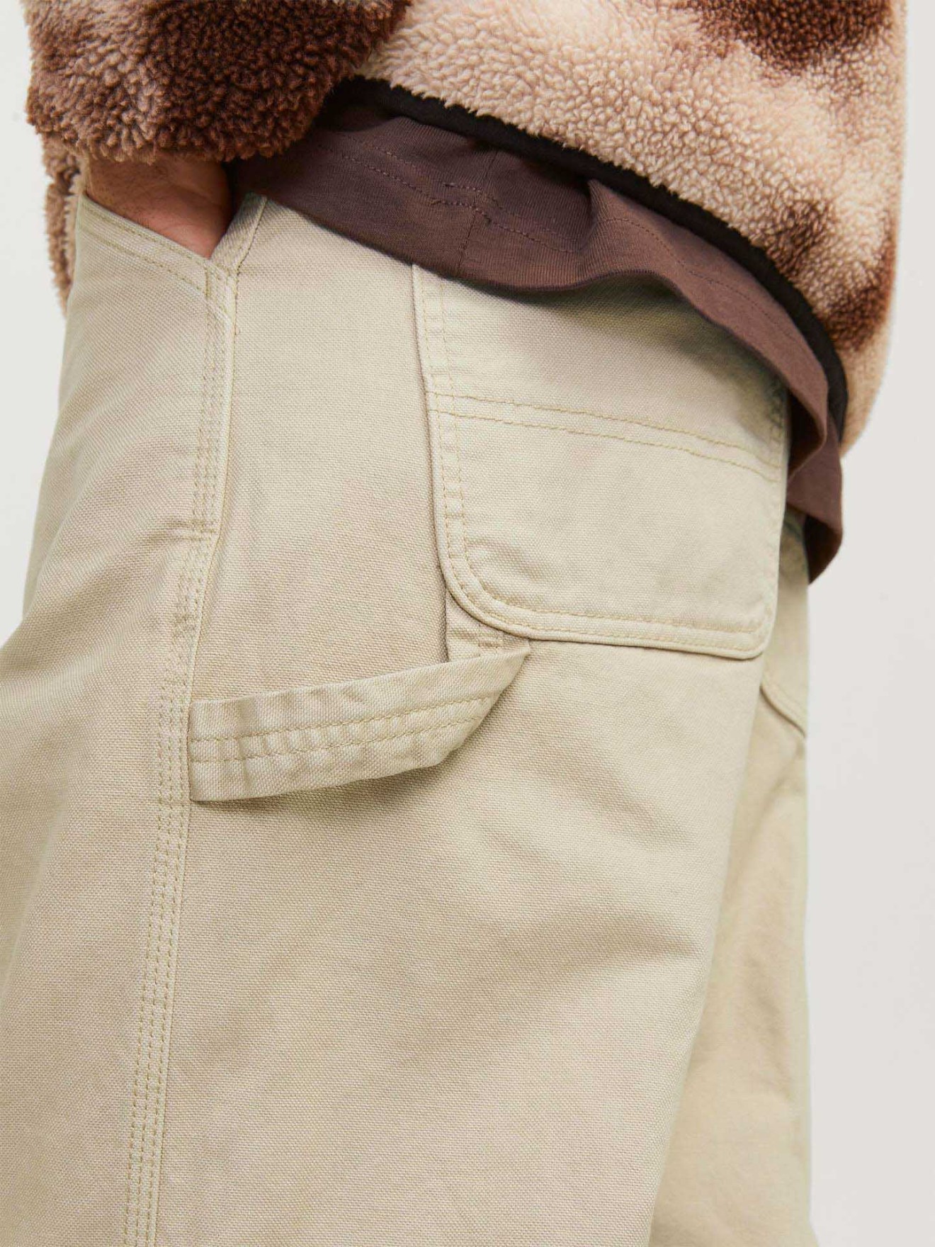 Cal�as Loose Fit