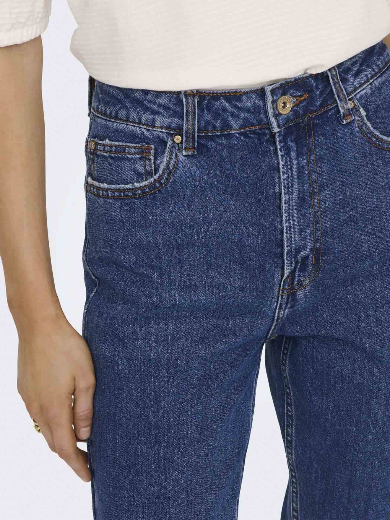 Cal�as de Ganga Straight Fit