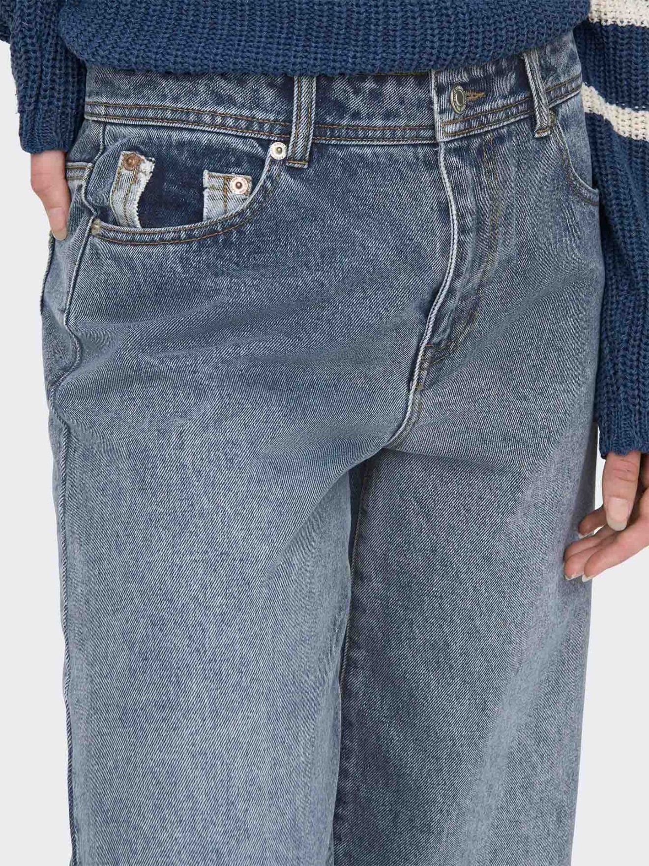 Cal�as de Ganga Straight Fit