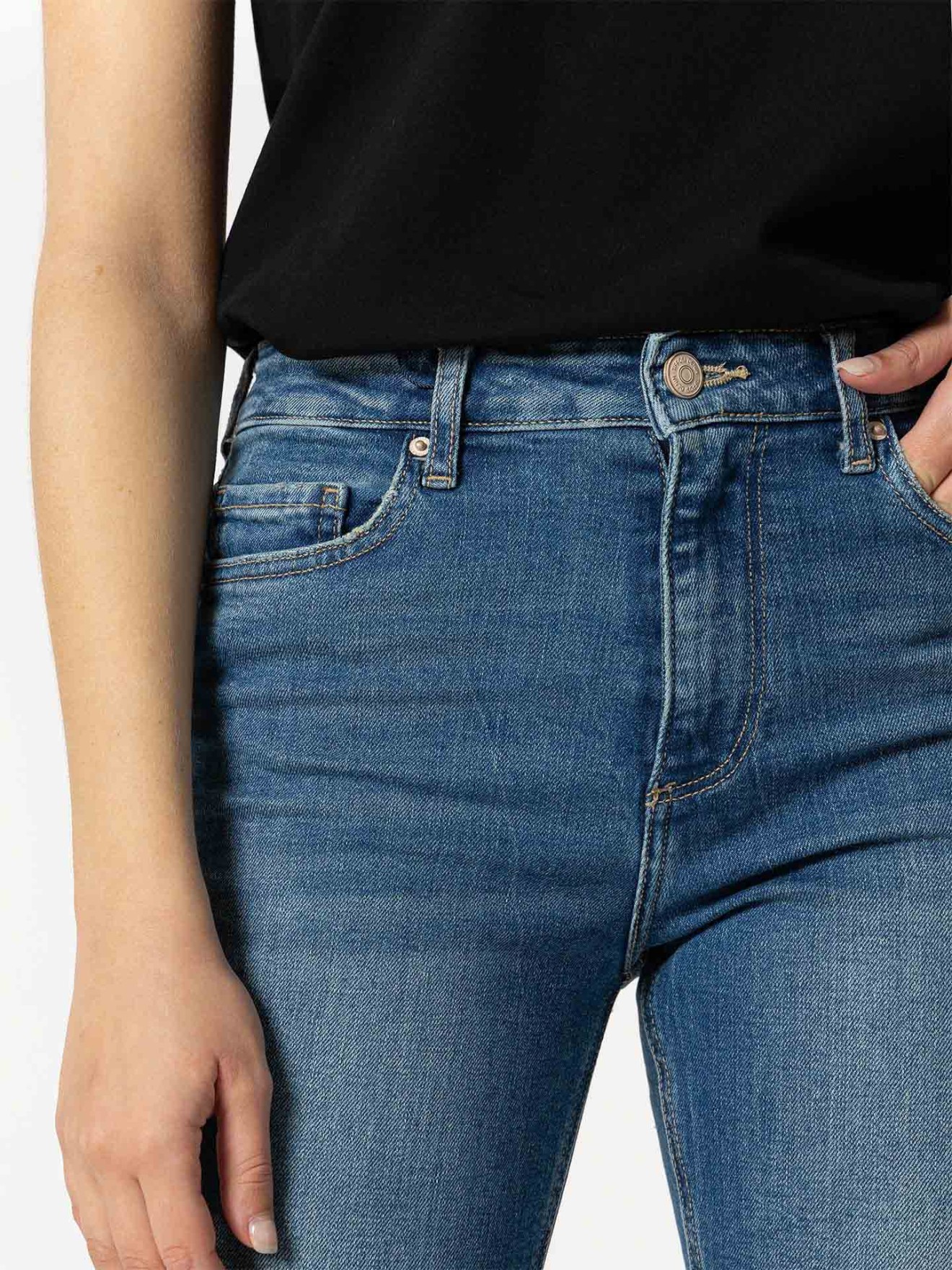 Cal�as de Ganga Cropped Fit