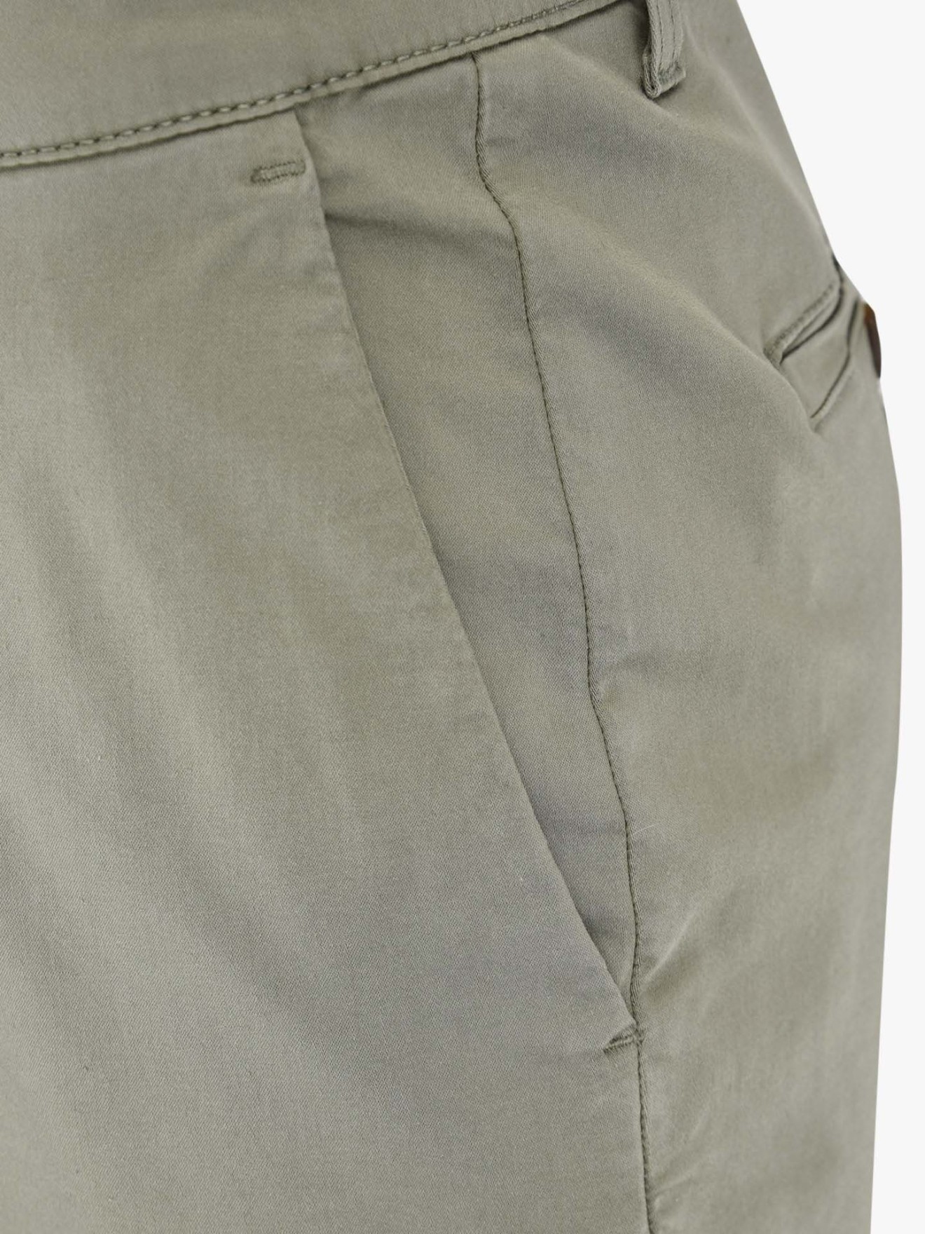 Cal�as Chino