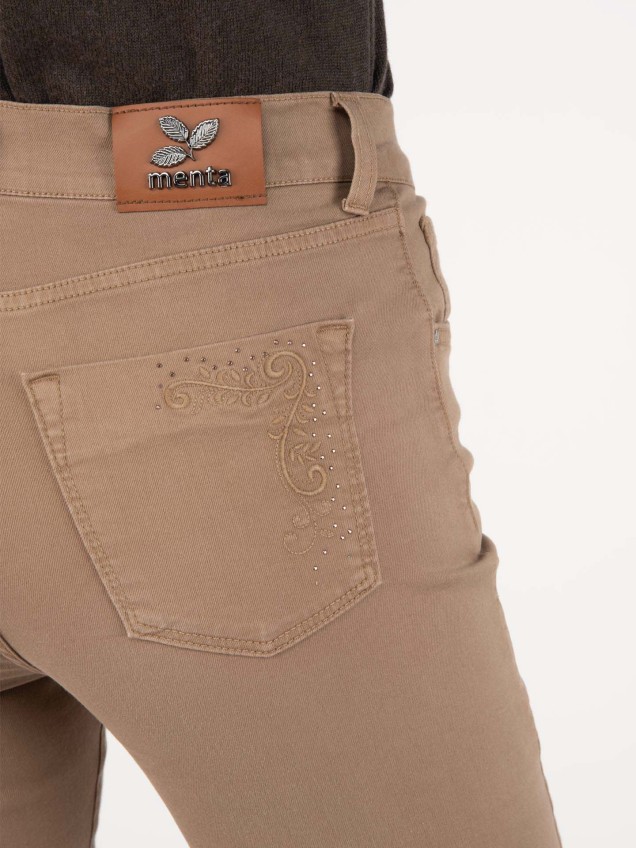 Calças Straight Fit