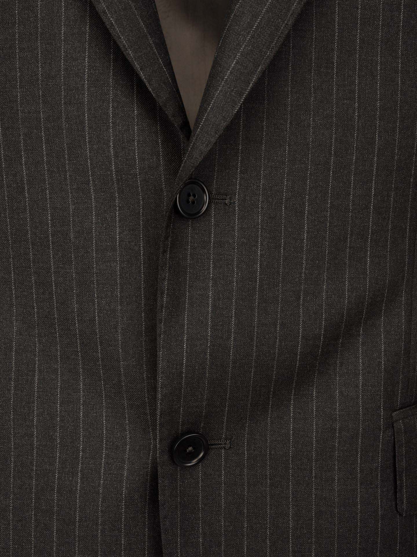 Fato com Risca de Giz