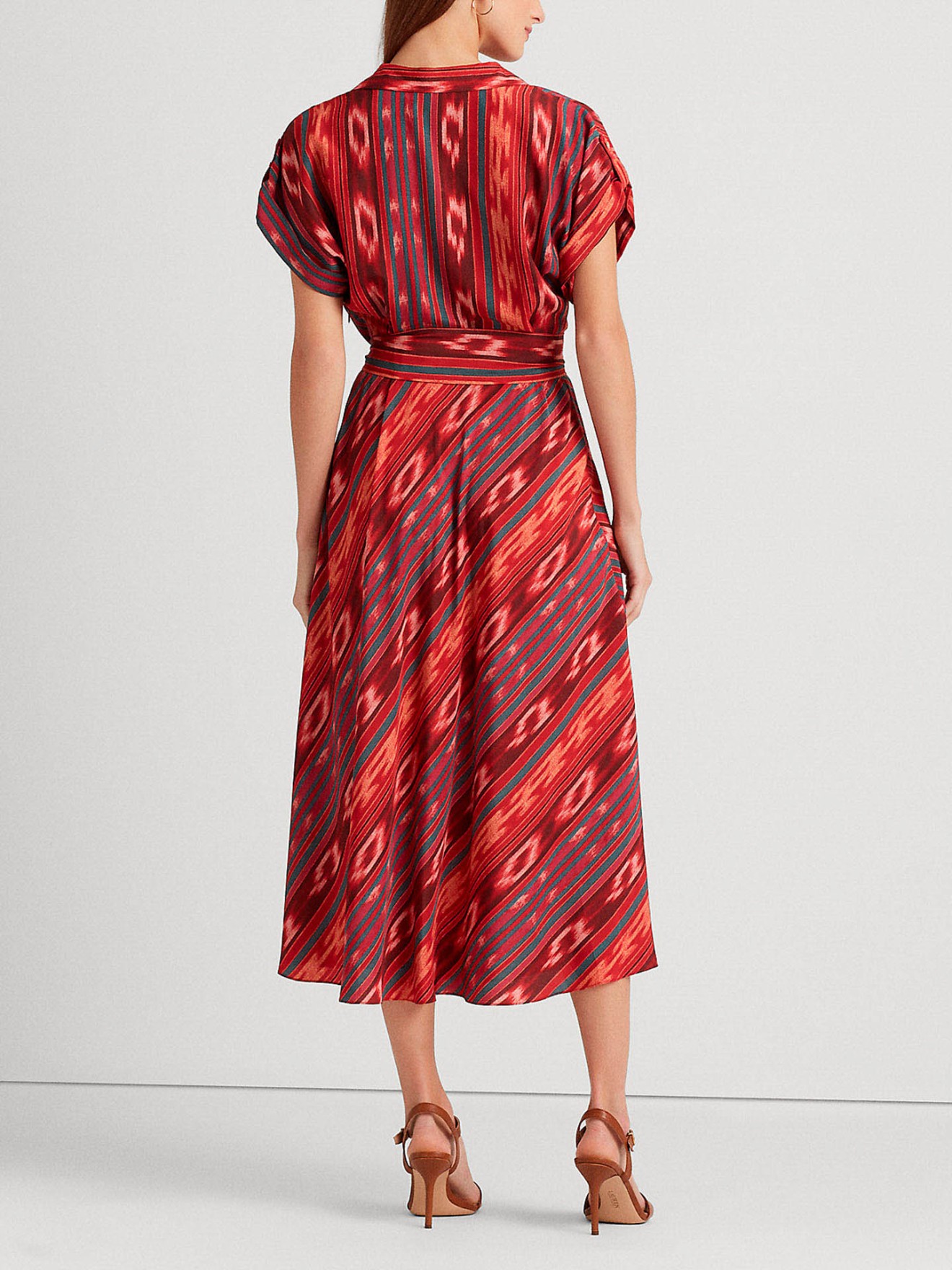 Vestido com Padrão