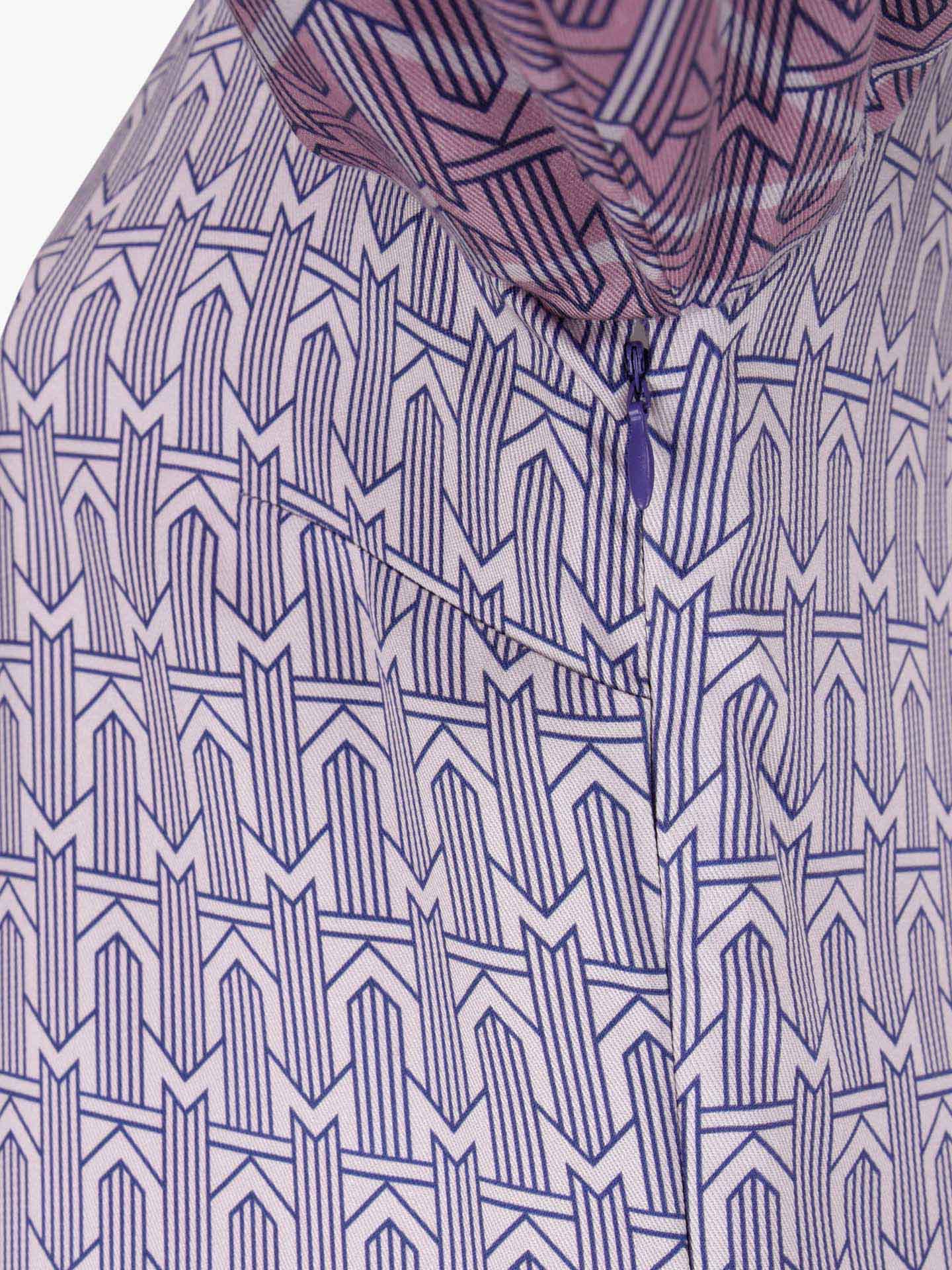 Vestido com Padrão