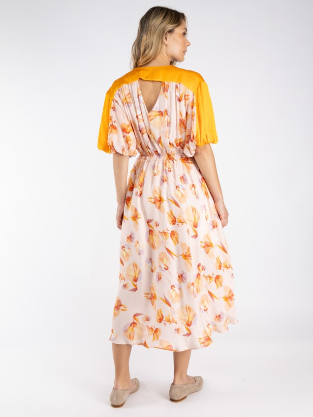 Vestido com Padrão
