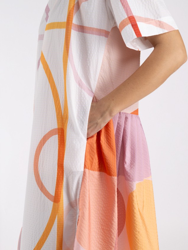 Vestido com Padrão