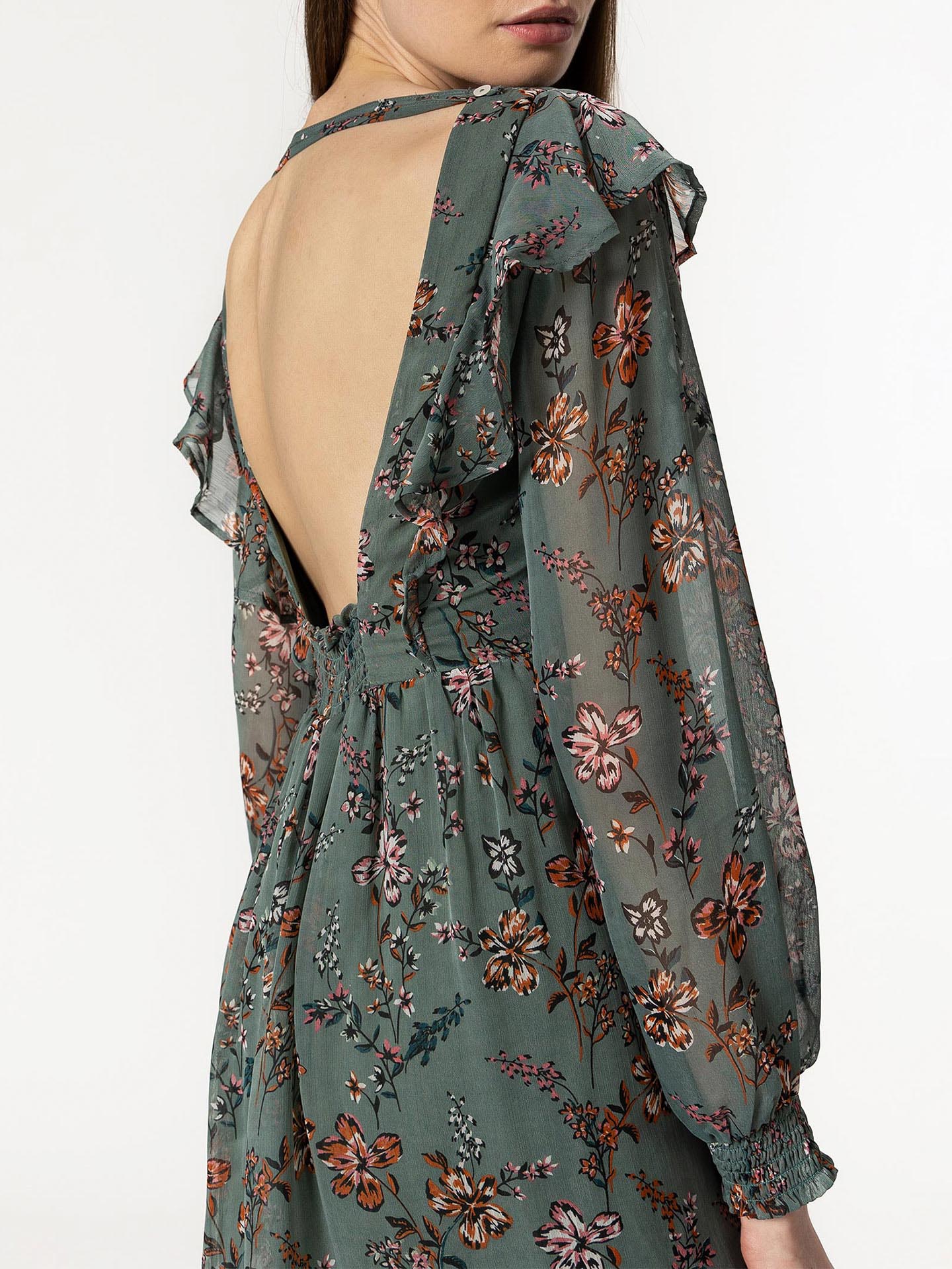 Vestido com Padrão