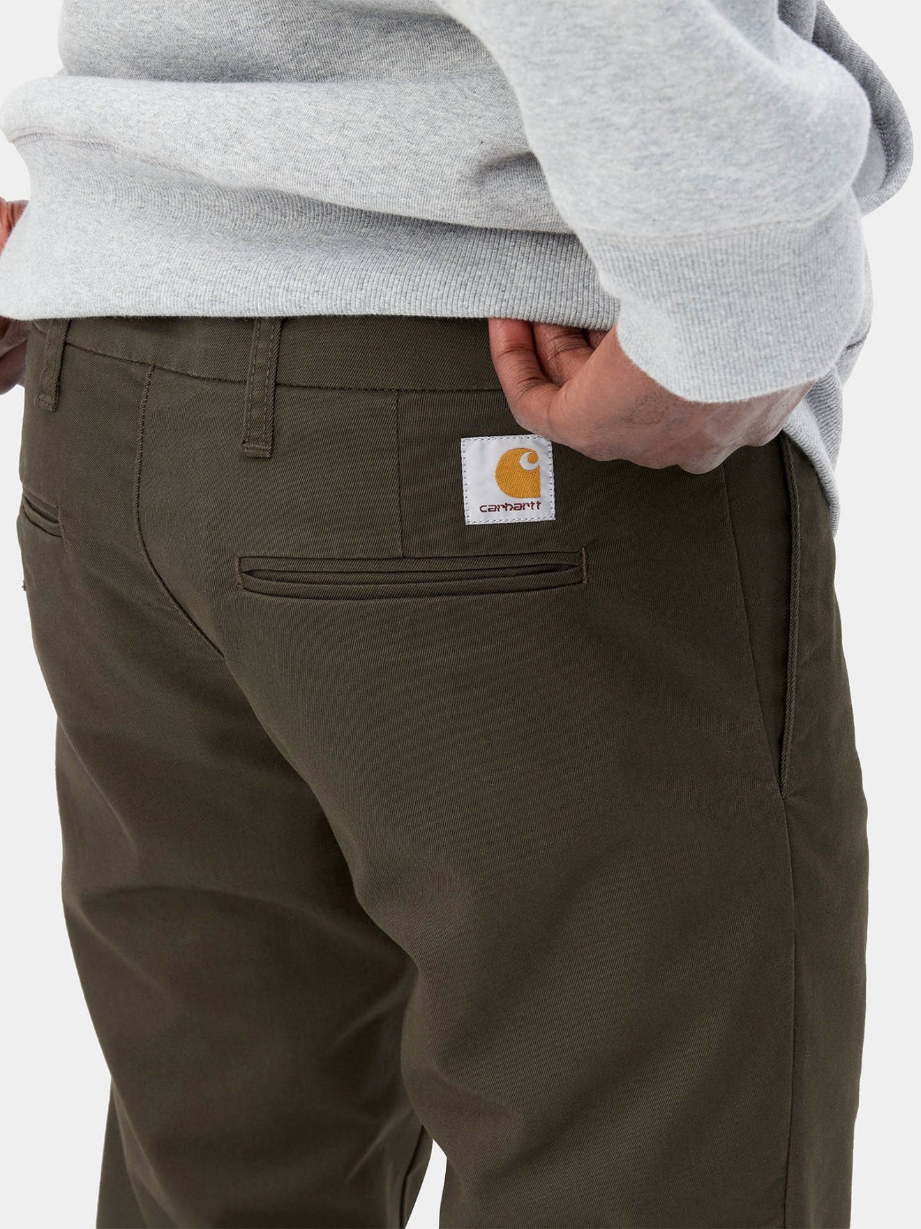 Cal�as Tapered Fit