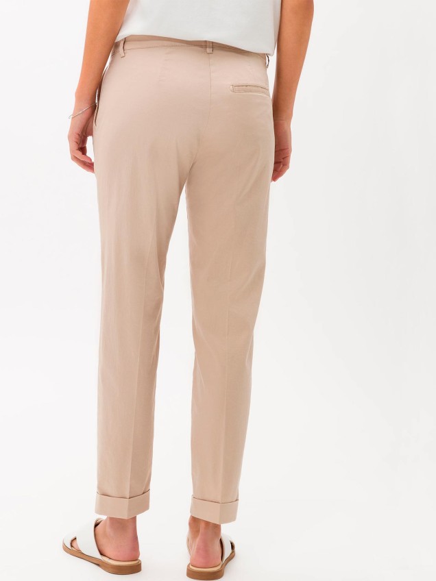 Calças Straight Fit