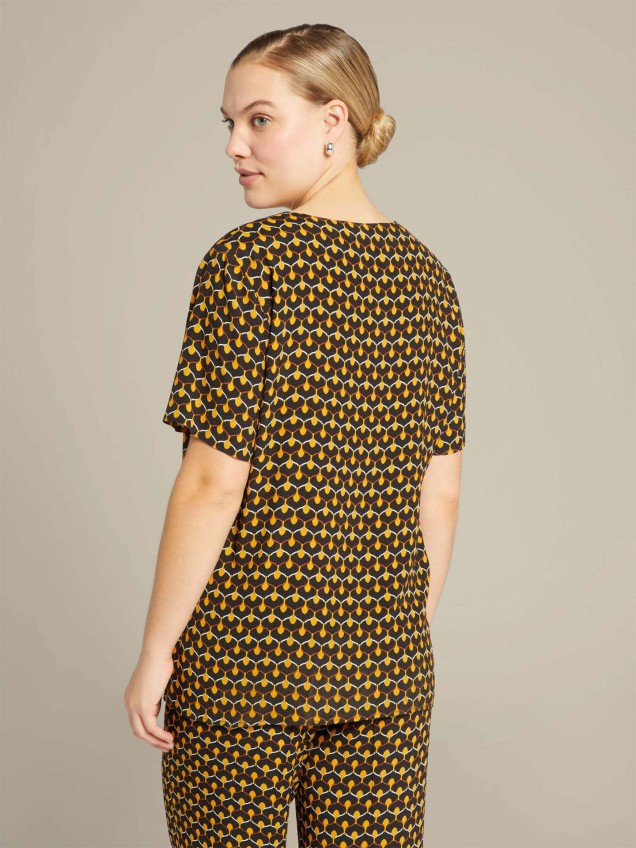 T-shirt com Padrão
