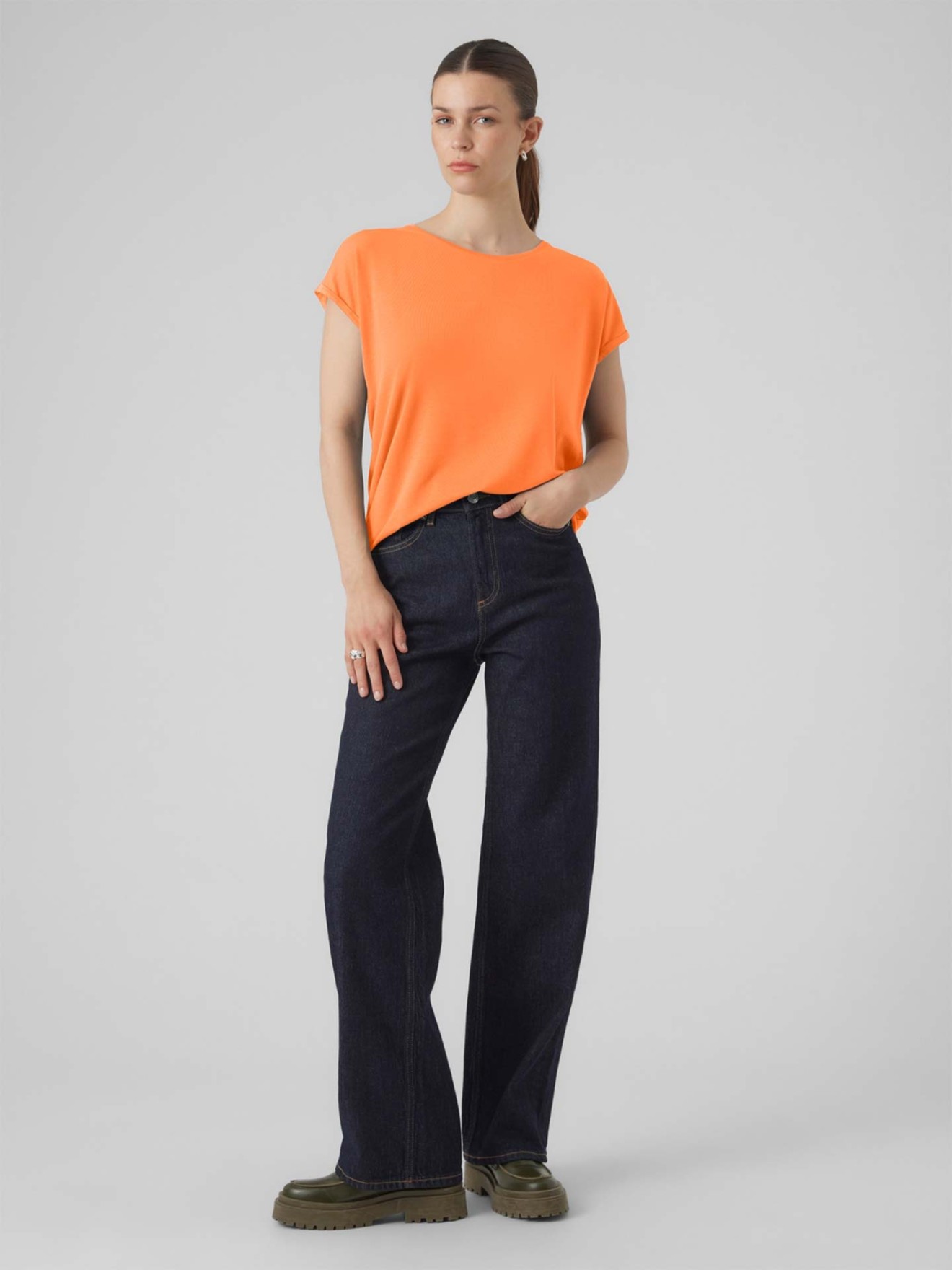 T-Shirt B�sica