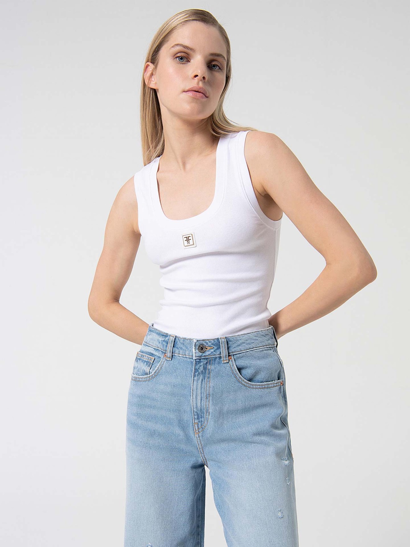 Cal�as de Ganga Wide Leg