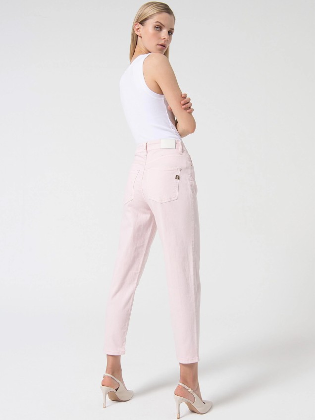 Calças Mom Fit