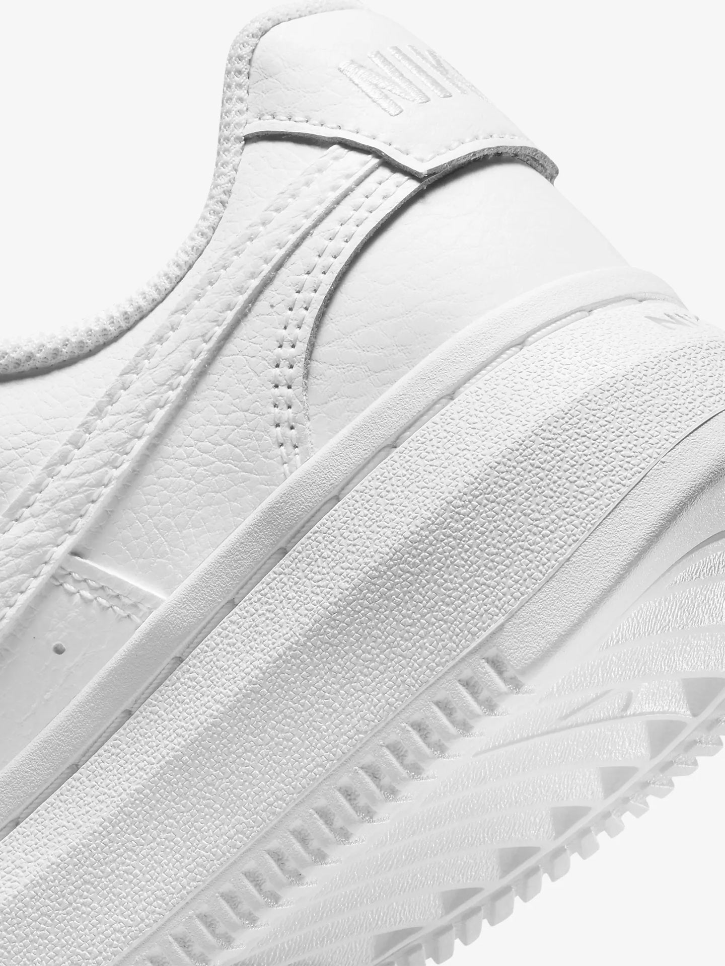 Sapatilhas Court Vision Alta