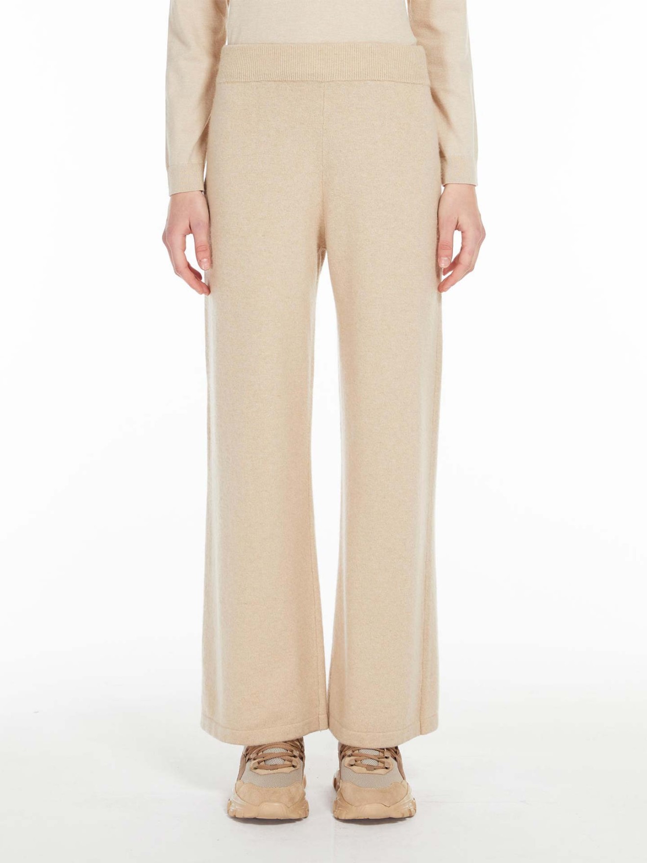 Cal�as Relaxed Fit
