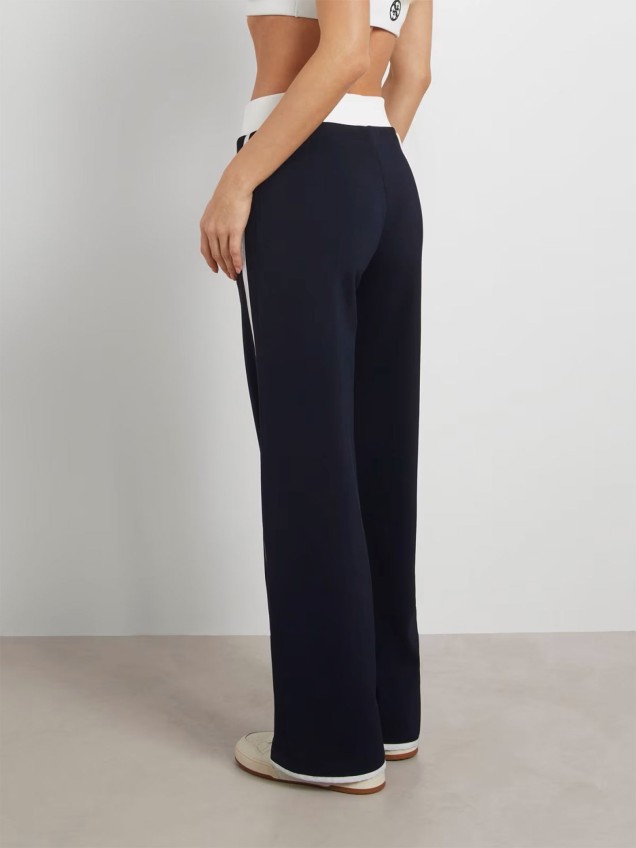 Calças Straight Fit