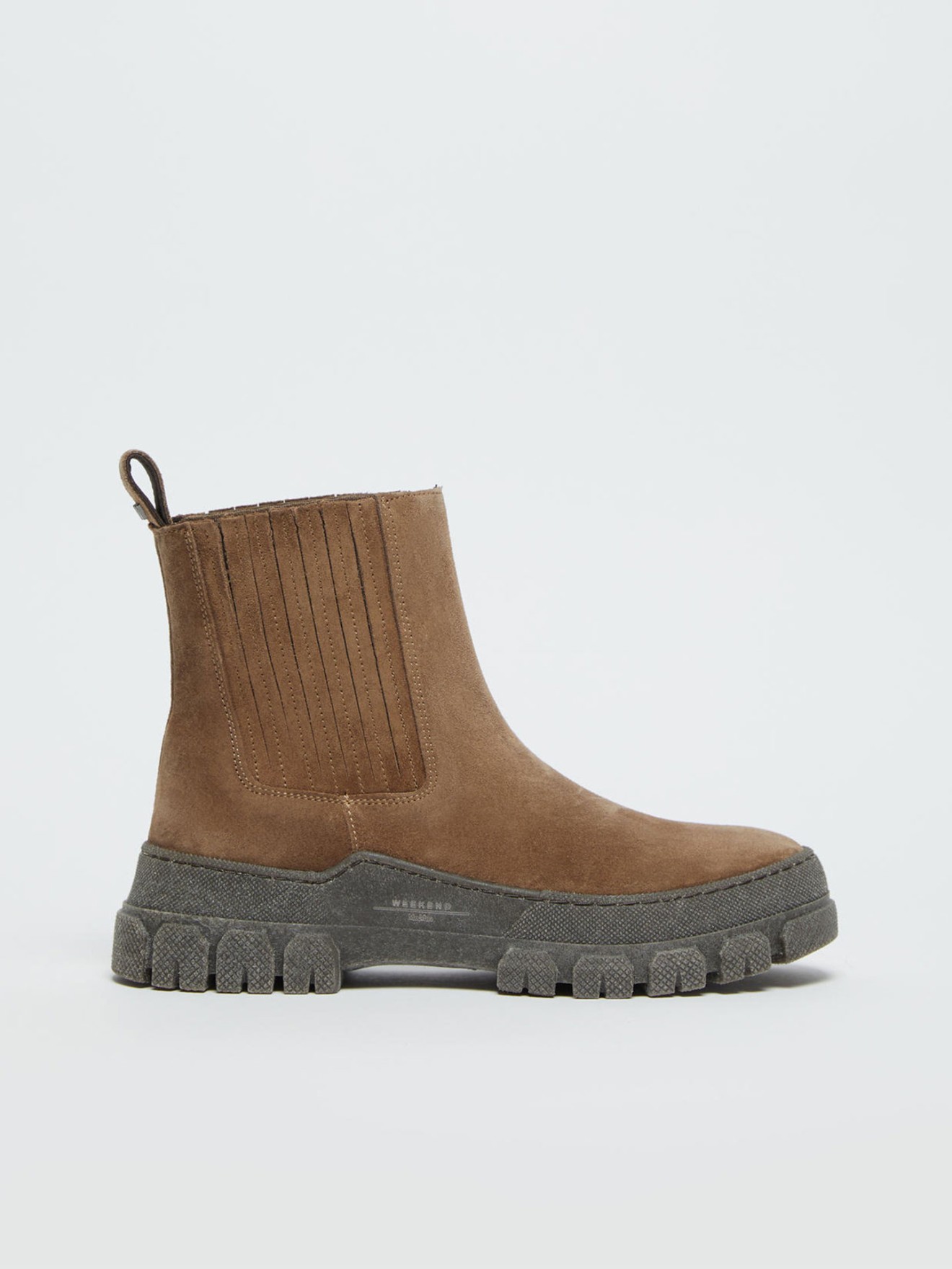 Botins de Pele