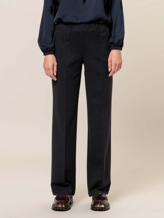 Calças Straight Fit