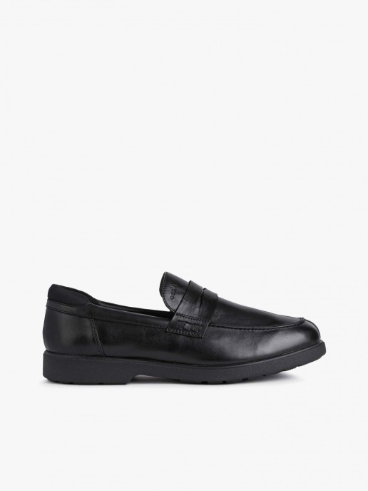 Loafers em Pele