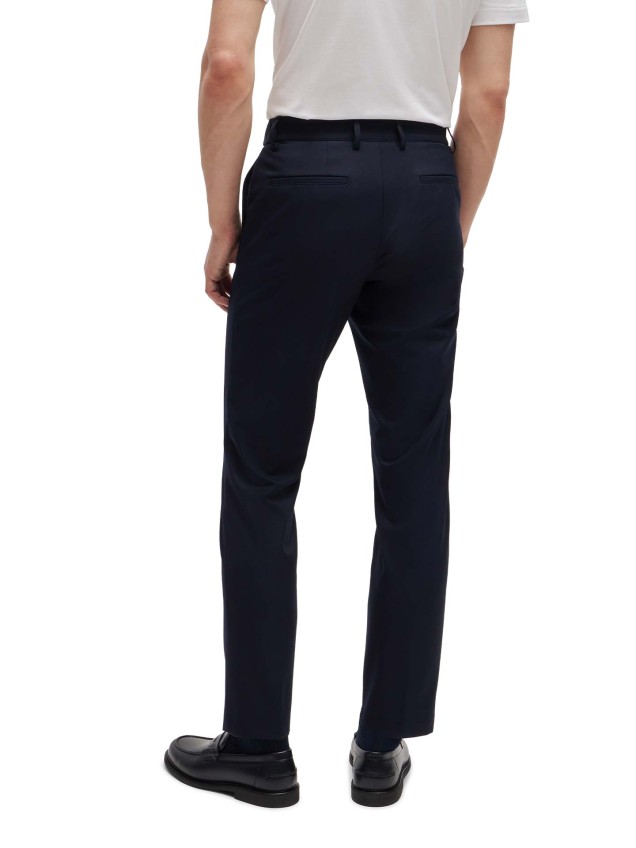 Calças Slim Fit