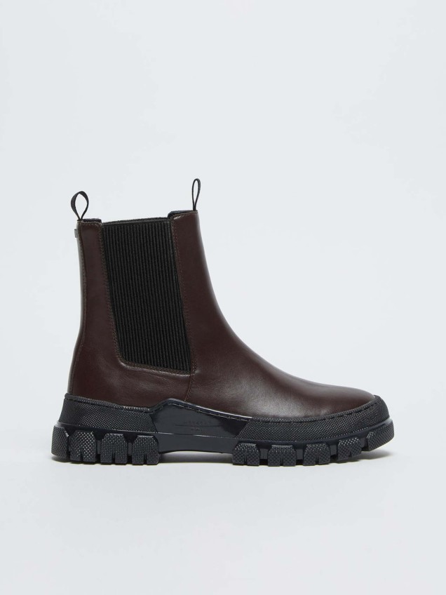 Botins de Pele