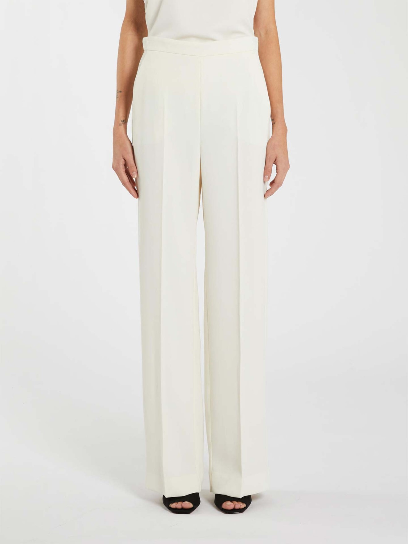 Cal�as Straight Fit
