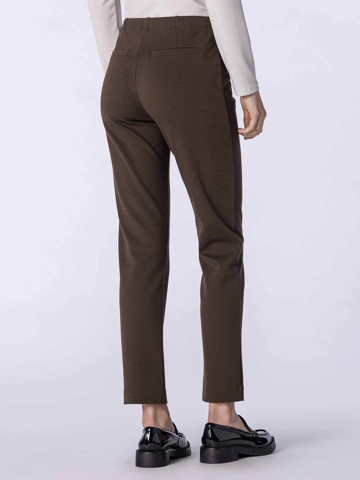 Calças Straight Fit