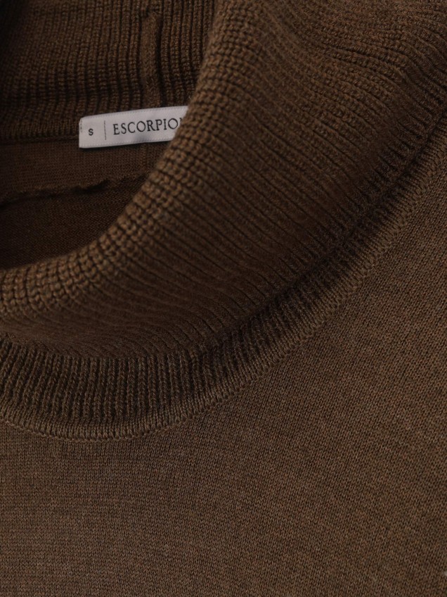 Camisola de Gola Alta em Lã