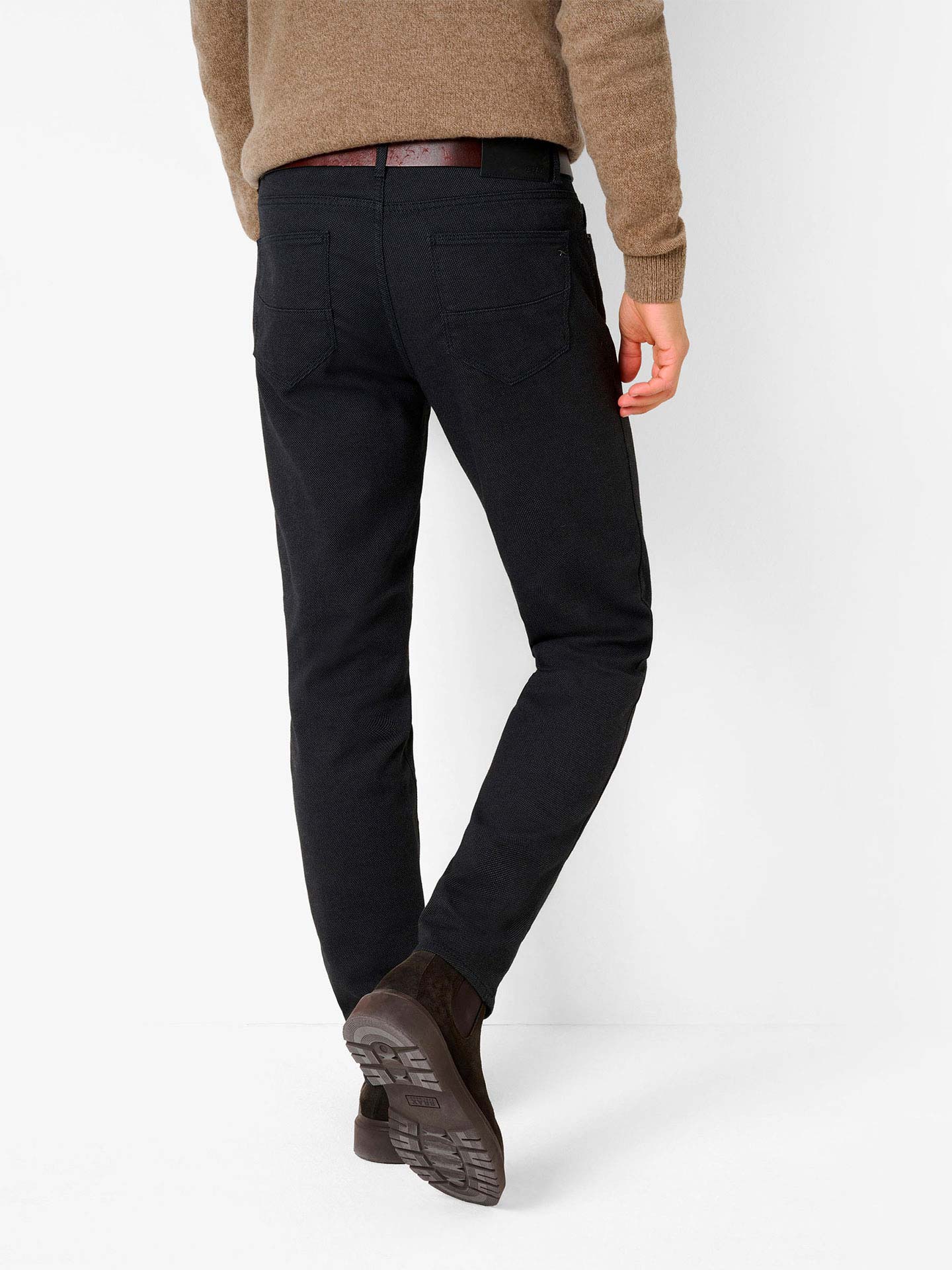 Calças Straight Fit