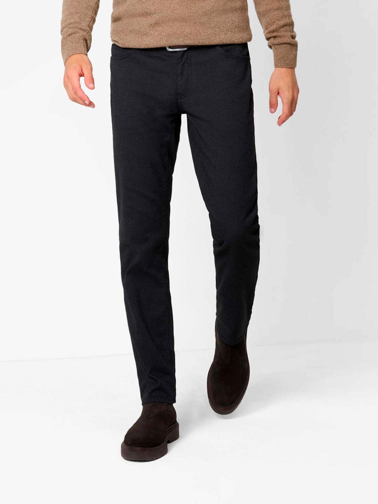 Cal�as Straight Fit