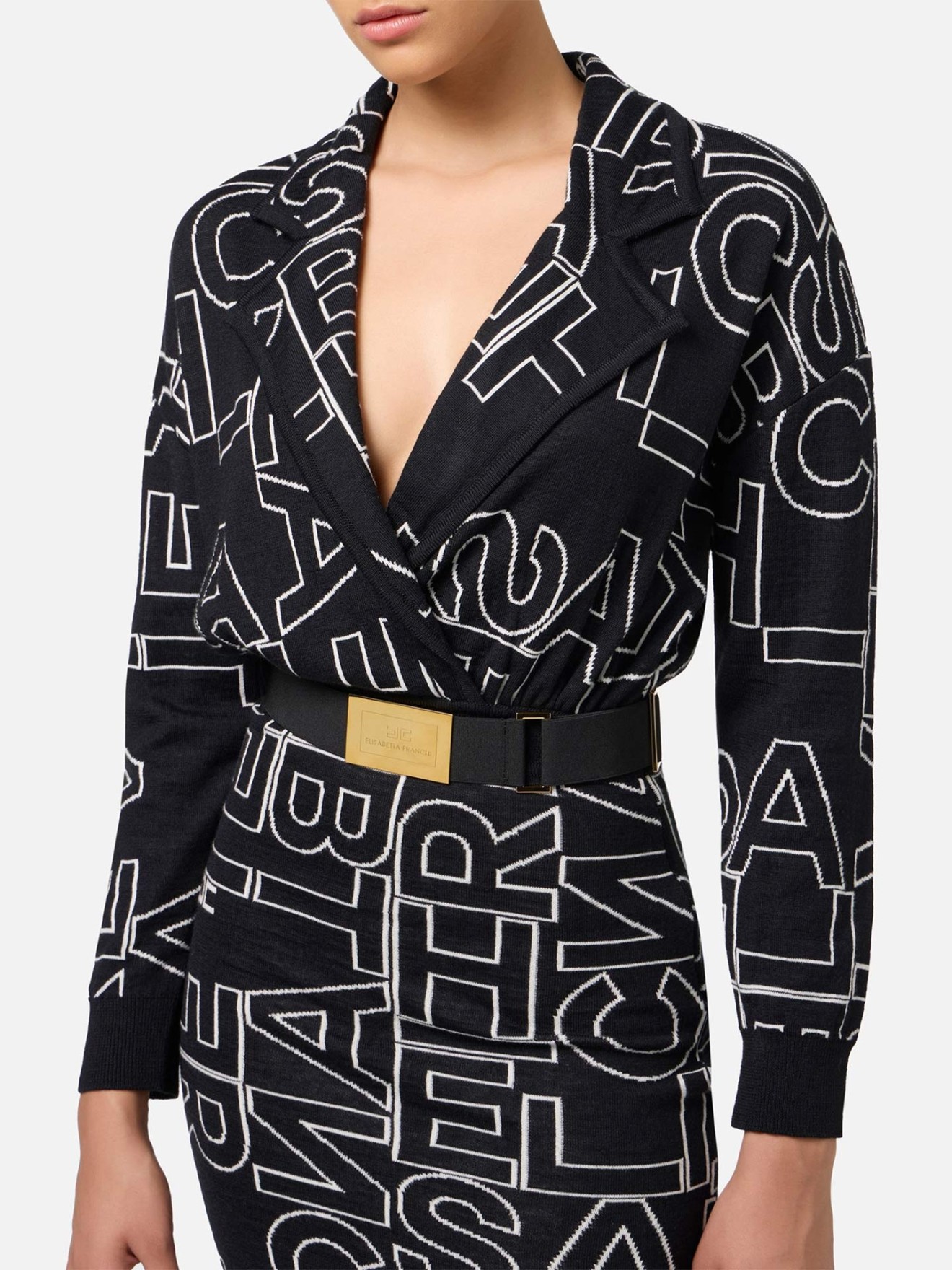 Vestido com Padrão