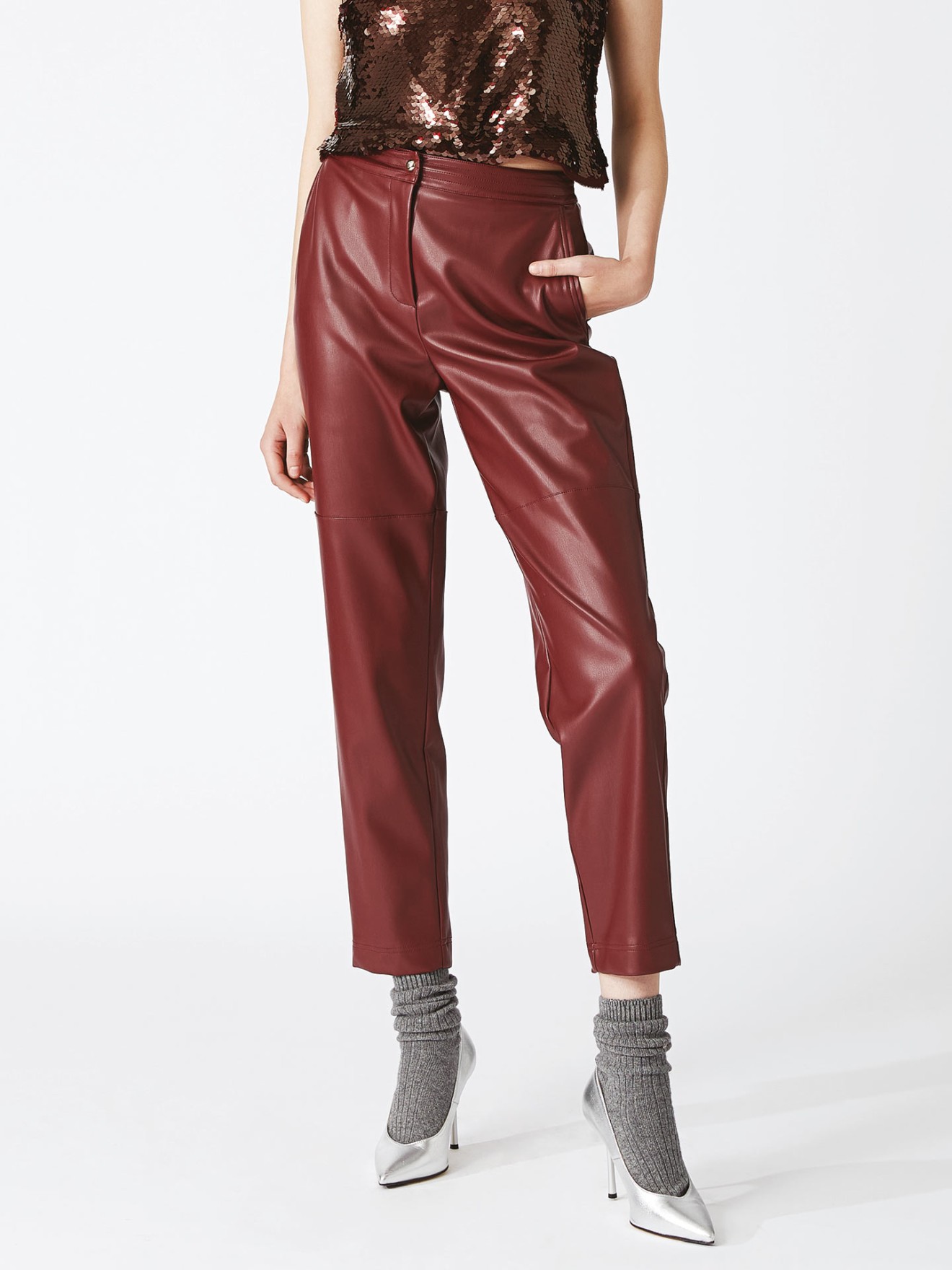 Cal�as Straight Fit