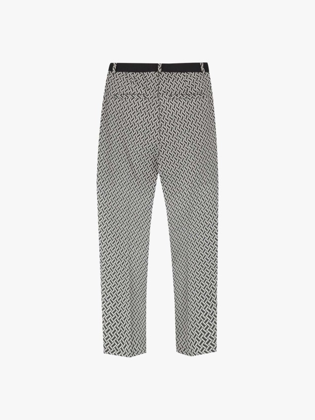 Calças Straight Fit