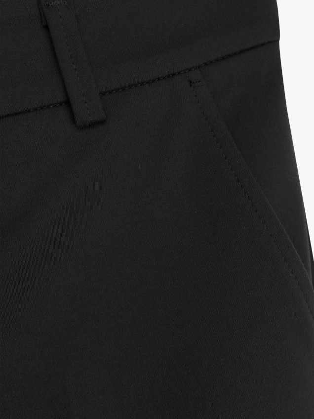 Calças Straight Fit