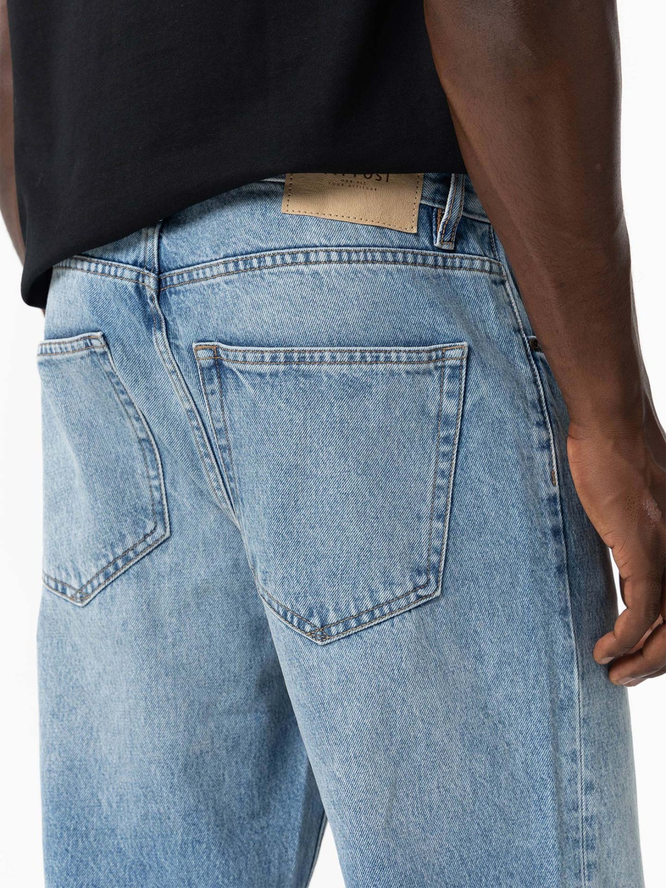 Cal�as de Ganga Straight Fit