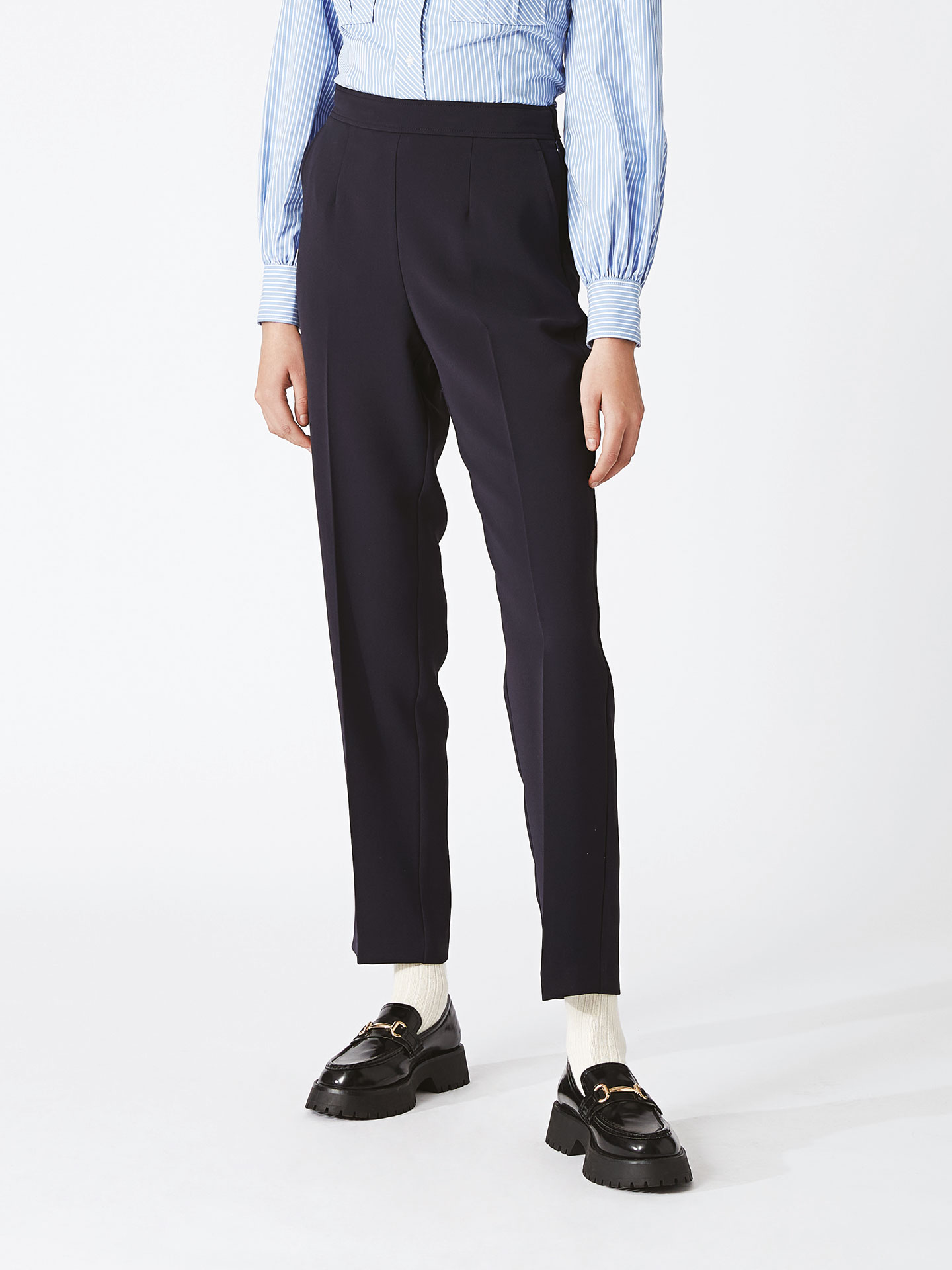 Calças Straight Fit